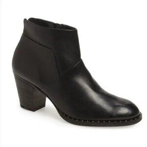 $460 PAUL GREEN Stella Bootie BLACK STUD WELT LEATHER CUSHION FOOTBED 8 (TPO11.5